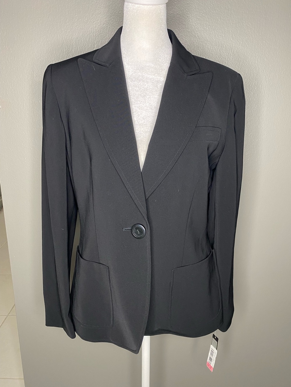 NWT! Tahari ASL One-Button Black Blazer Jacket - Size 8P